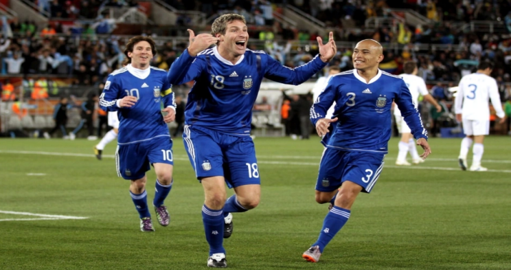 摩诺波利U19vs阿维利诺青年队直播_实时摩诺波利U19vs阿维利诺青年队直播赛事转播_高清摩诺波利U19vs阿维利诺青年队直播赛事-24直播